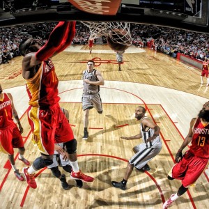 爱游戏体验-凯撒酋长球员伤愈复出，助力球队冲击冠军，凯撒king