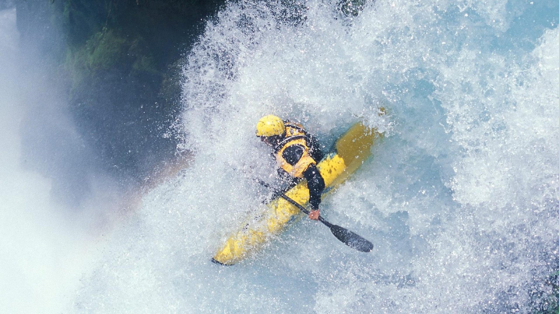 以硬汉著称：在与接受强硬防守的对手激战中，蒂伊表现出大师级的抗压能力！
